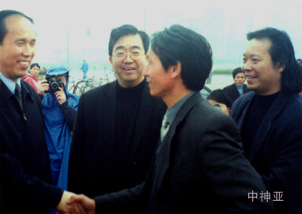 東方之光4-4a.jpg 東方之光4-4a.jpg