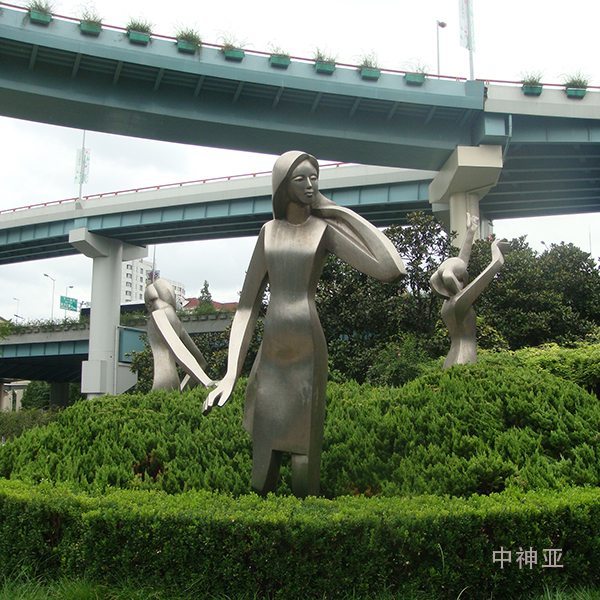 少女戲水(2).jpg 少女戲水(2).jpg